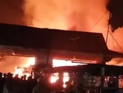 91 Kios dan Lapak Ludes Terbakar di Pasar Pandaan Pasuruan