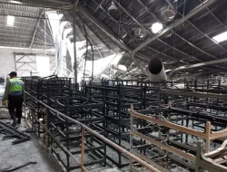 Gudang Mebel di Winongan Pasuruan Terbakar Hebat, Diduga Akibat Korsleting Pompa Air