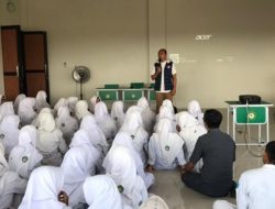 Cegah Penyalahgunaan, Polisi Sosialisasikan Bahaya Narkoba ke Pelajar Pasuruan